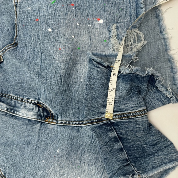 EST. 1948 Denim - Hi-rise - super cute. (A) - Picture 4 of 4